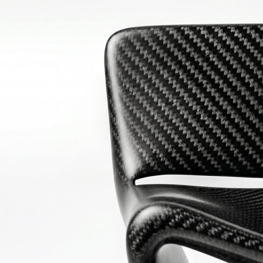AERO CHAIR · MONACO SPEC · Matte Carbon · weave macro 02
