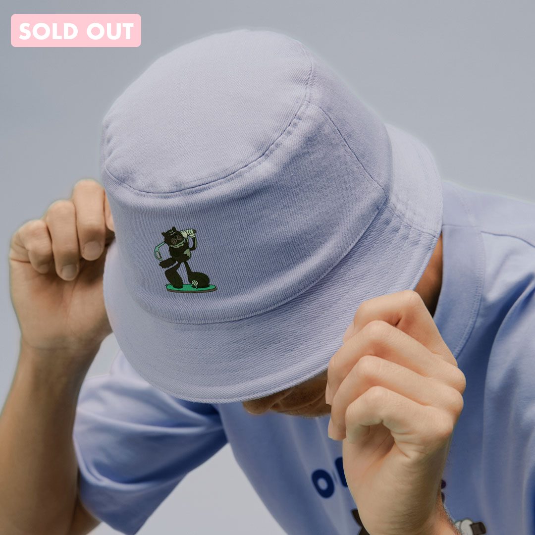 BUCKET HAT · REVERSIBLE